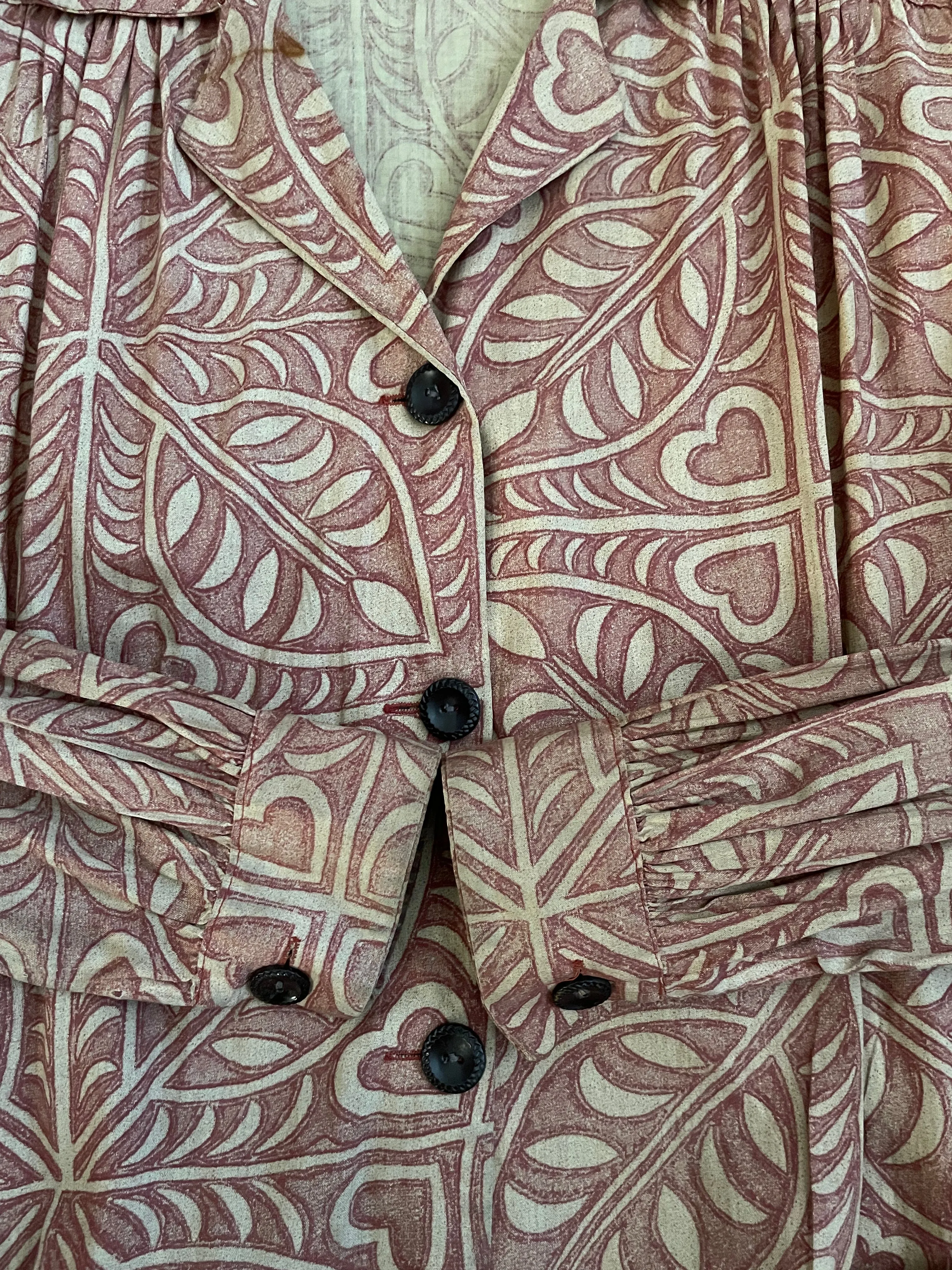 1930s Heart Tile Smock