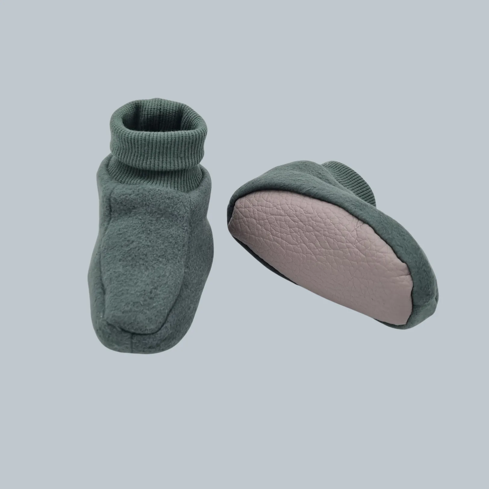 Adventurer Organic Fleece Booties Green