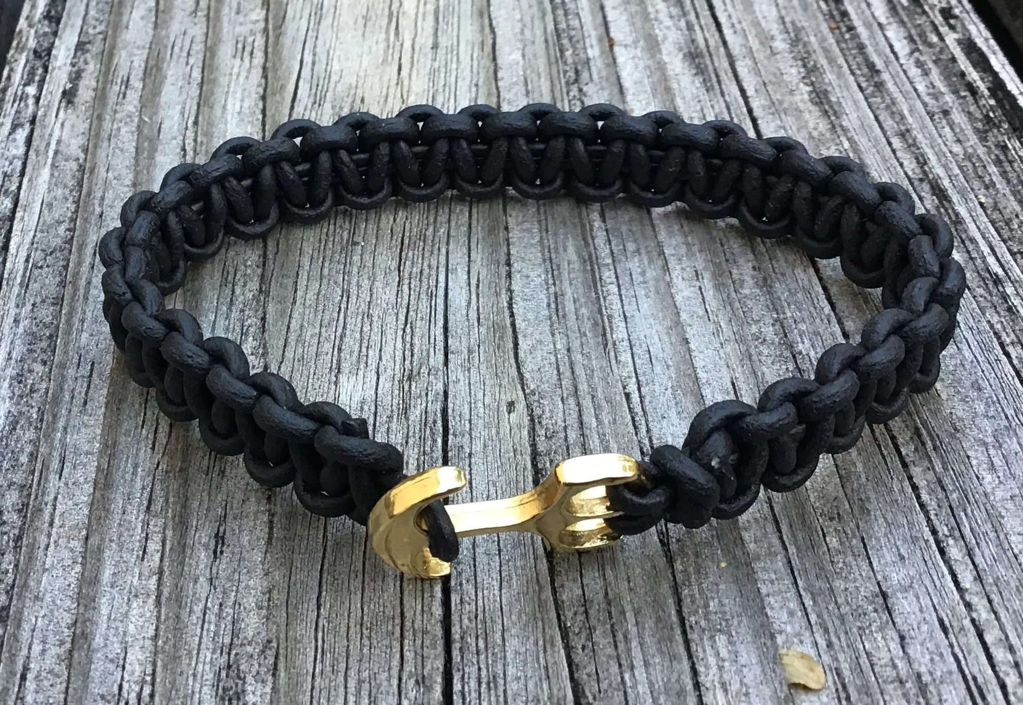 Anchor/Leather
