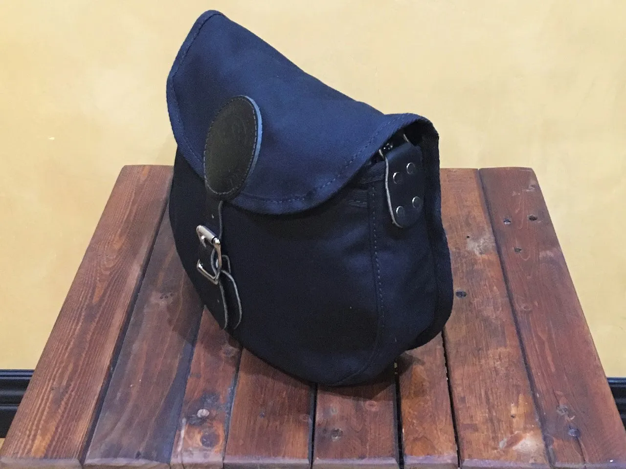 B-101 Duluth Pack Standard Shell Bags #100 Medium