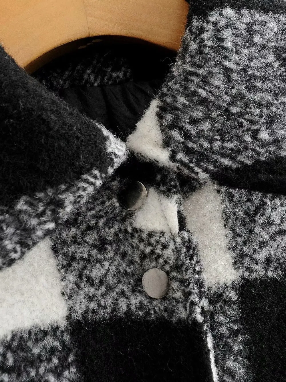 Black And White Grid Single-breasted Shirt Style Cardigan Coat