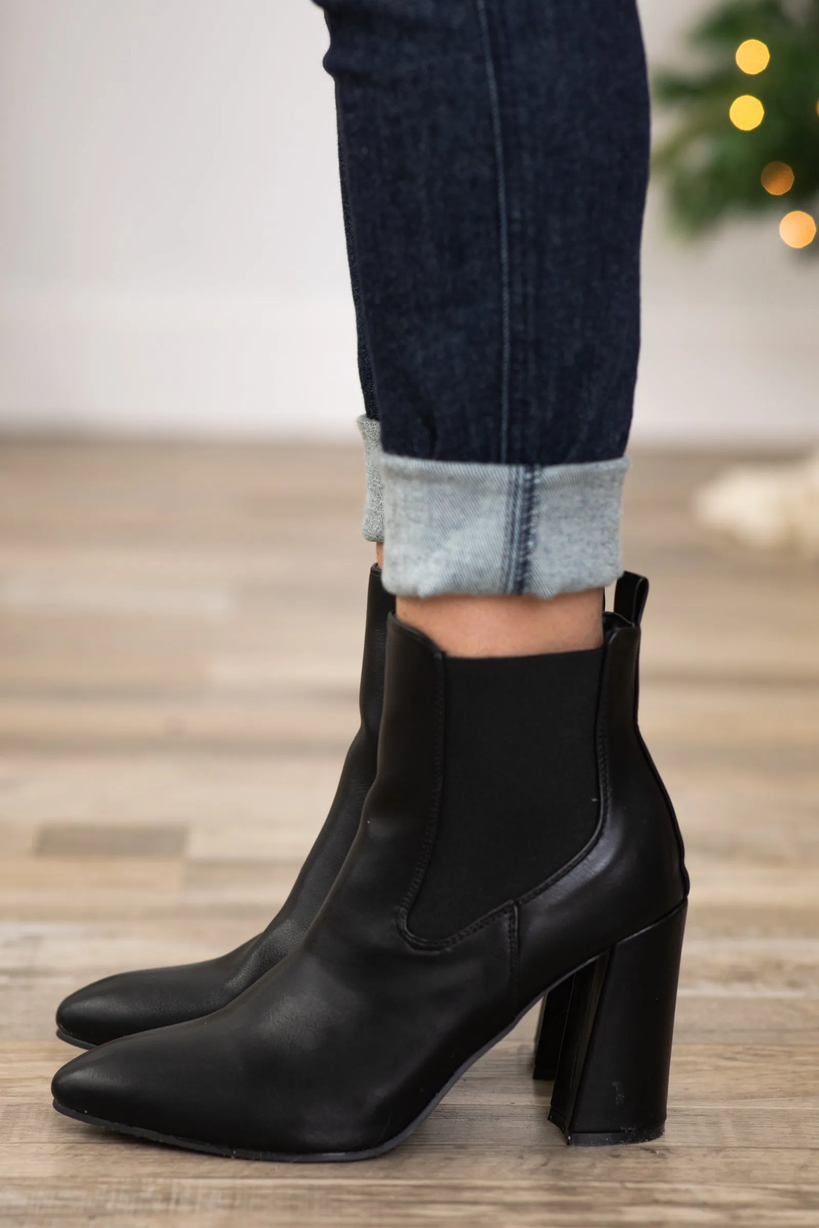 Black Block Heel Pull On Booties