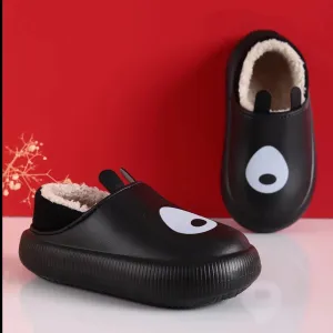 Black Slippers 25-30