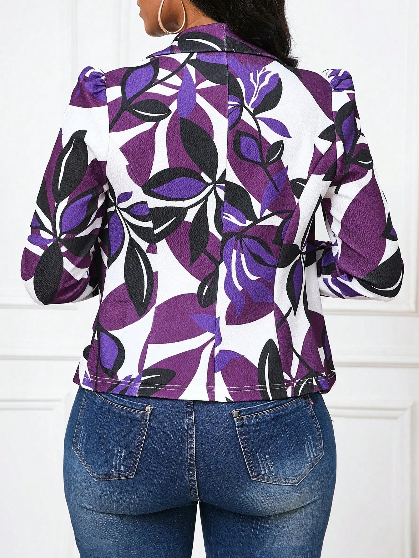 Blazer Blanco de Mujer con Estampado Morado