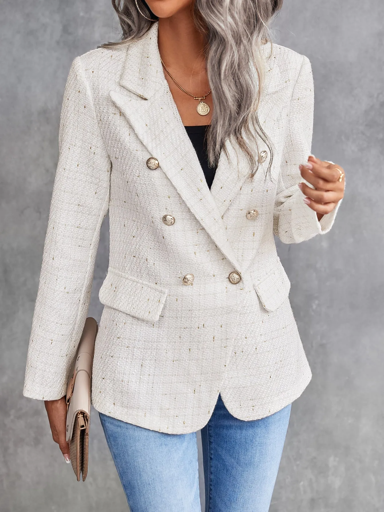 Blazer de Cuello con Solapa Doble Botonadura