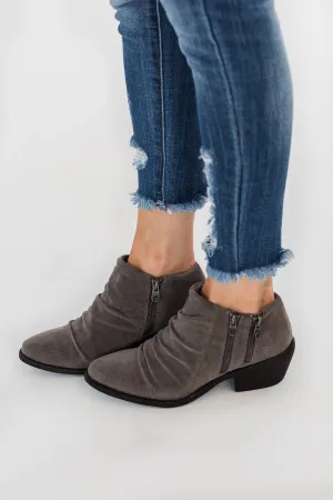 Blowfish Wander Booties- Smoke Rocky Oak