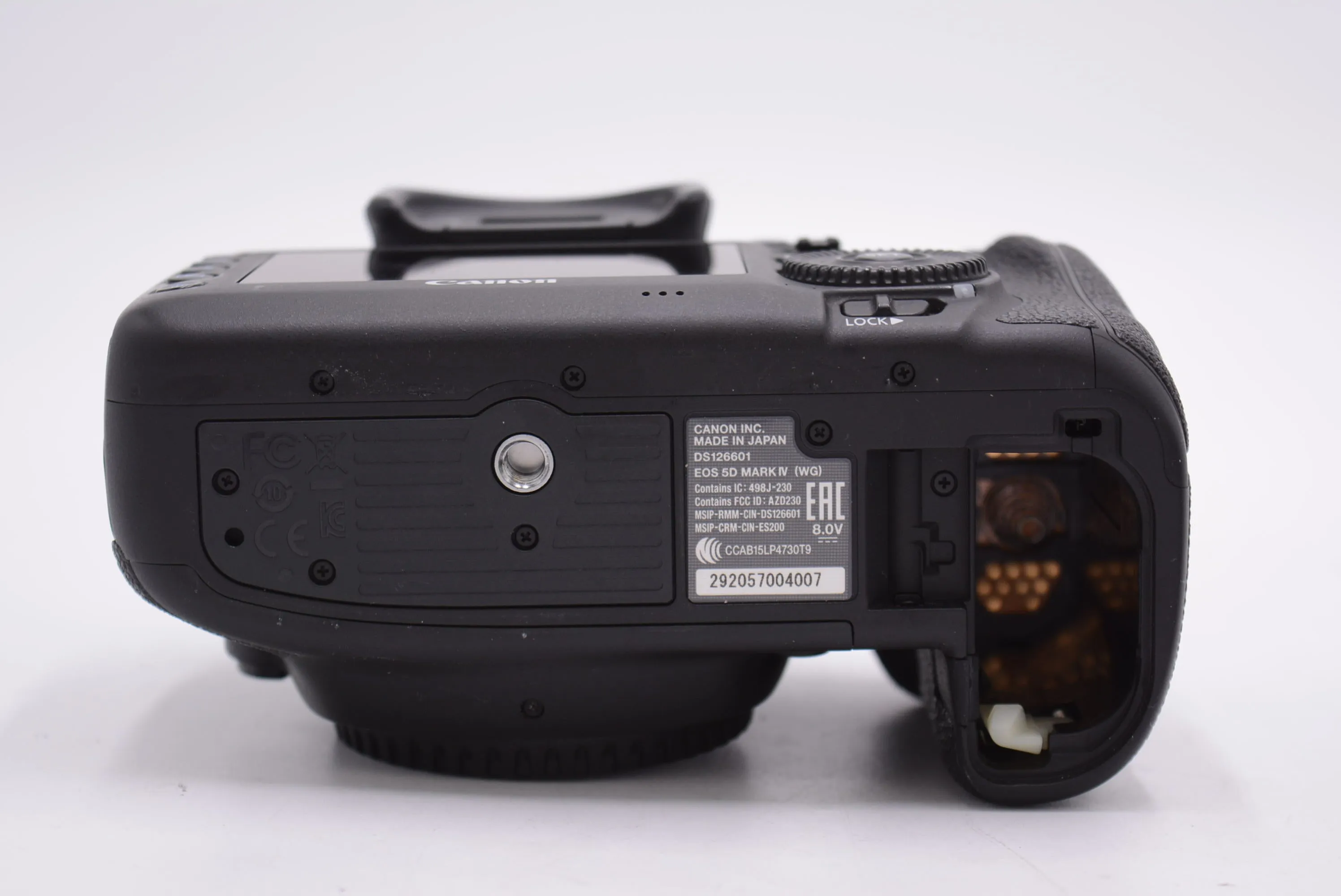 Canon EOS5DMIVG/BGE20/04007 EOS 5D Mark IV Camera   BG-E20 Battery Grip, Used
