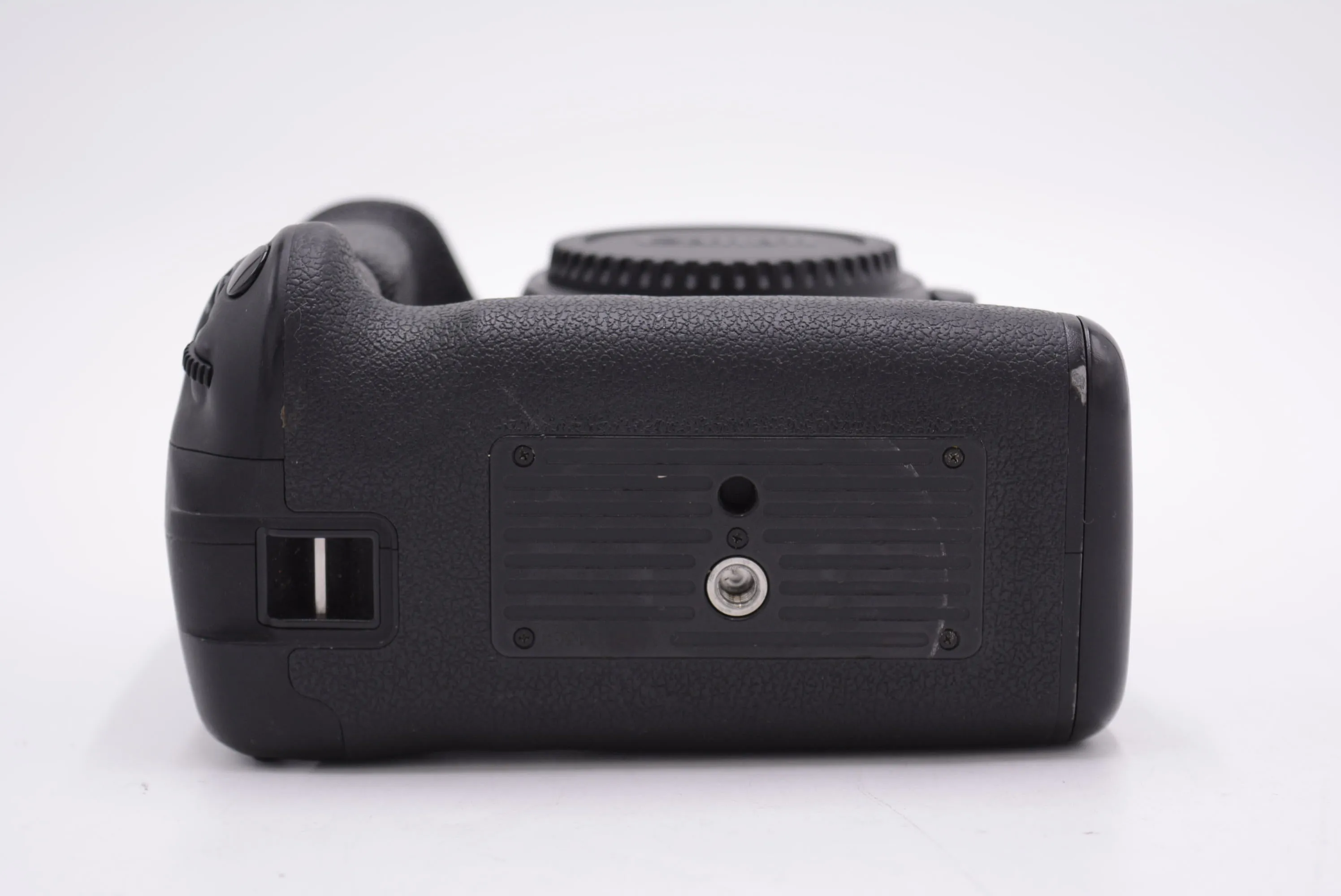 Canon EOS5DMIVG/BGE20/04007 EOS 5D Mark IV Camera   BG-E20 Battery Grip, Used