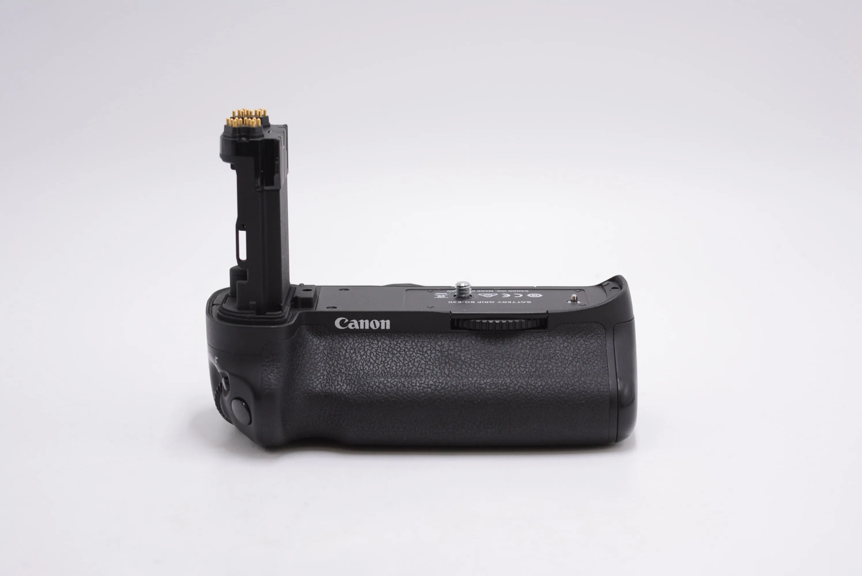 Canon EOS5DMIVG/BGE20/04007 EOS 5D Mark IV Camera   BG-E20 Battery Grip, Used