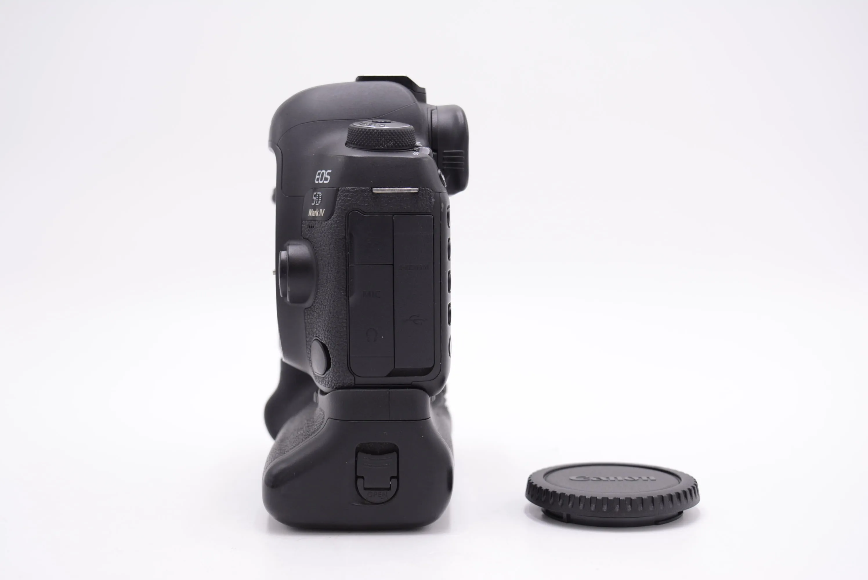 Canon EOS5DMIVG/BGE20/04007 EOS 5D Mark IV Camera   BG-E20 Battery Grip, Used