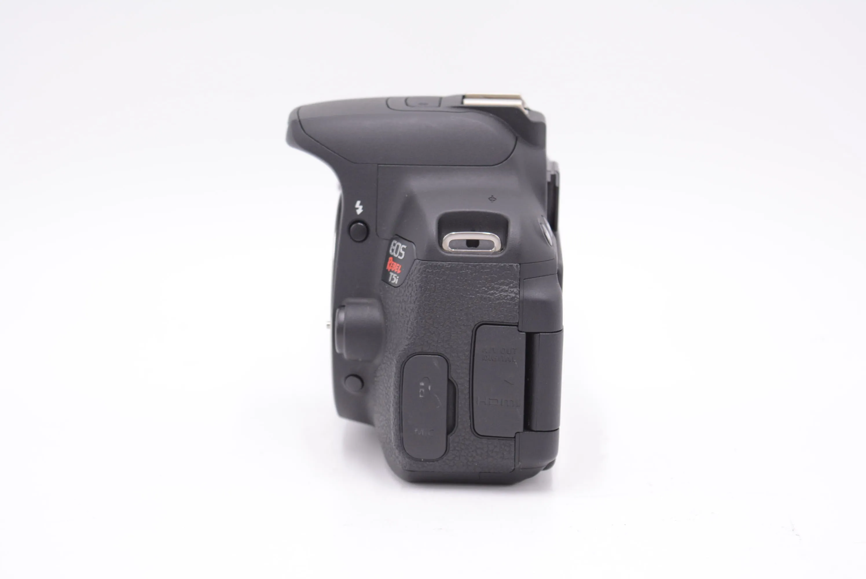 Canon REBELT5i/DUALLENS/05719 EOS Rebel T5i Camera W/EF-S 18-55mm 3.5-5.6 IS STM   EF 75-300mm 4-5.6 III Dual Lens Kit, Used