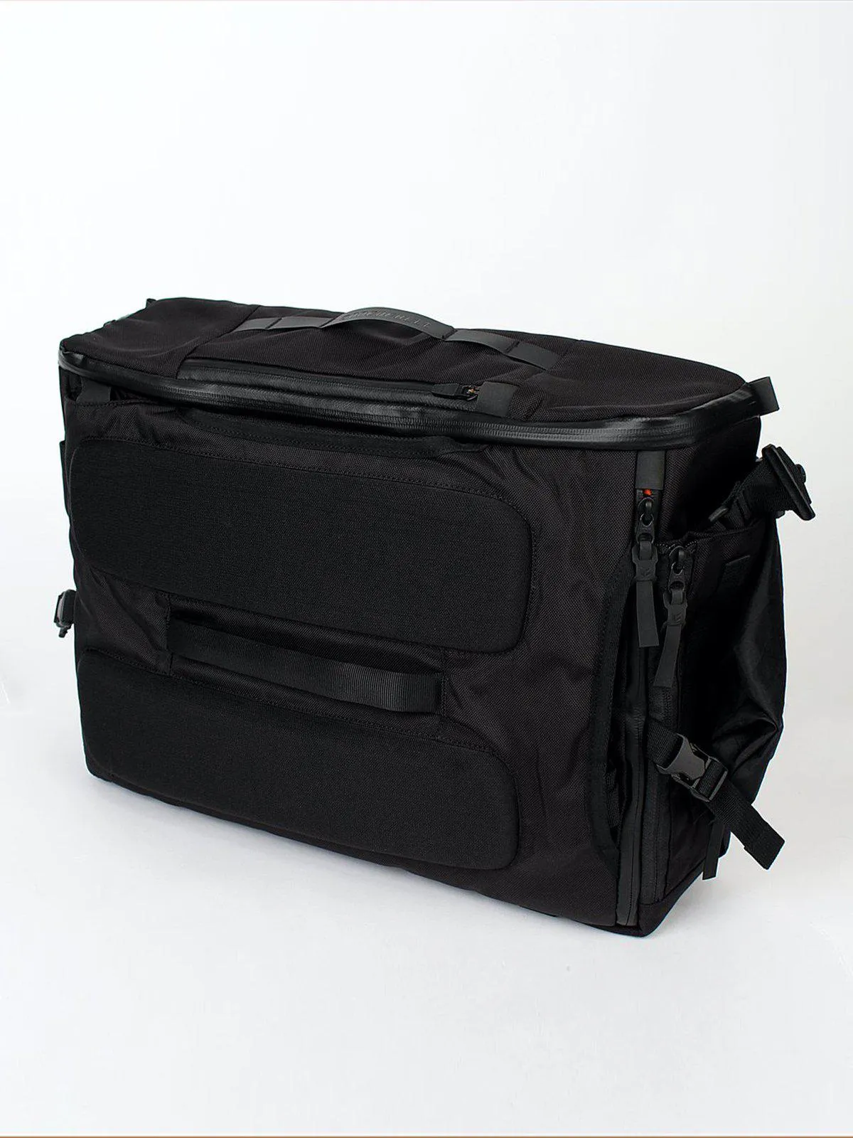 Code Of Bell X-CASE 3 Way Brief Pack Pitch Black