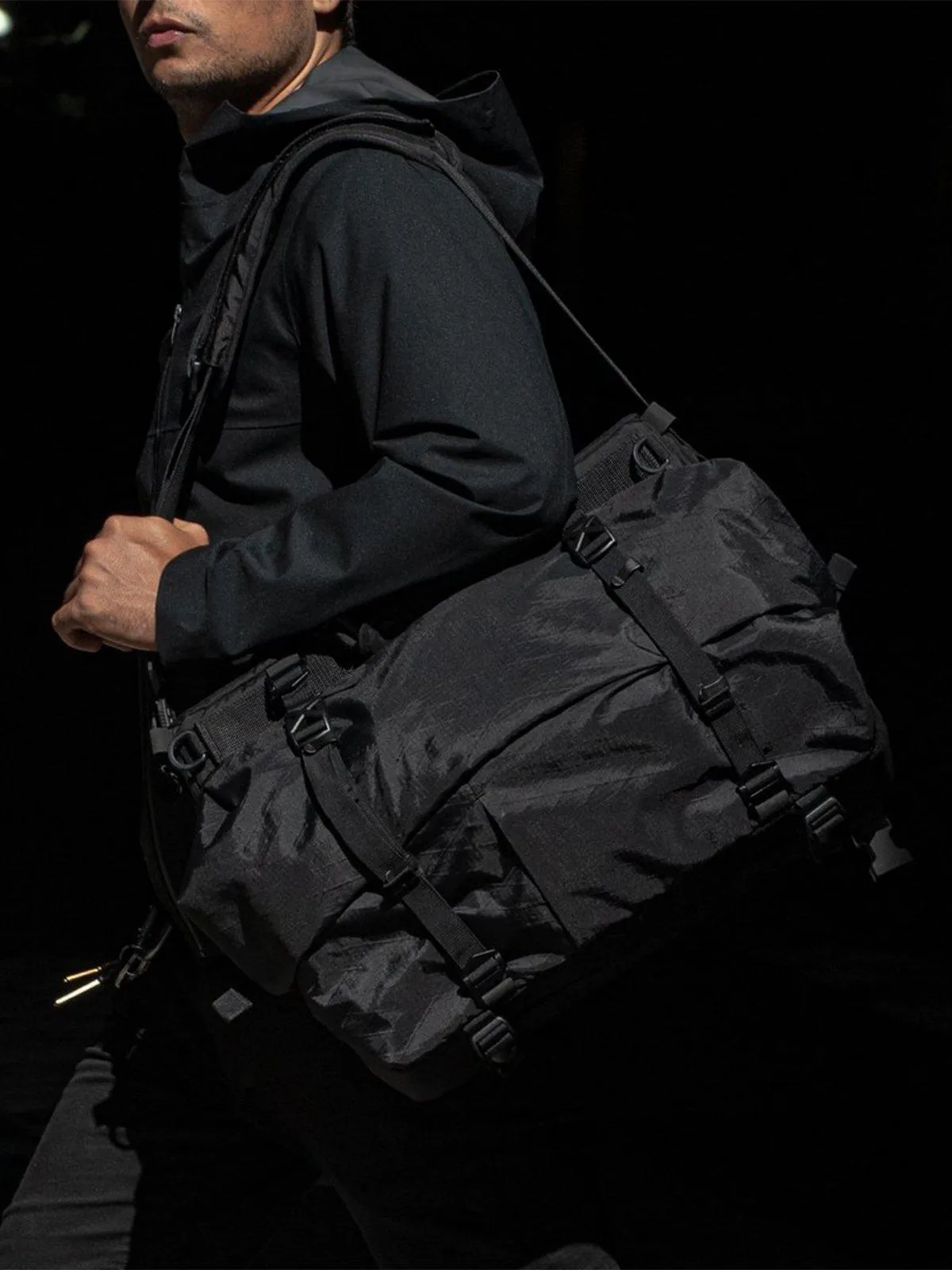 Code Of Bell X-CASE 3 Way Brief Pack Pitch Black