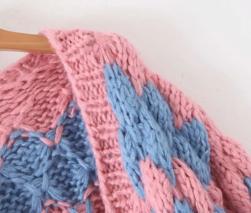 Contrast Lantern Sleeve Argyle Pattern Knit Cardigans