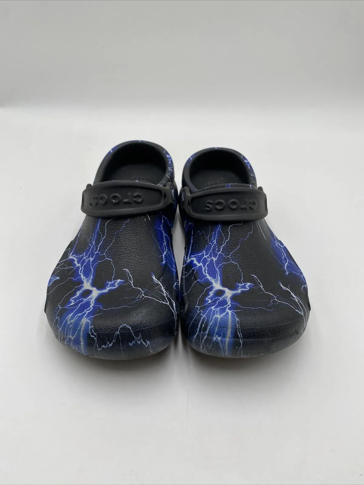 Crocs Adult Unisex Bistro Graphic Clogs Black/Lightning Blue Size 7M/9W - Very Good