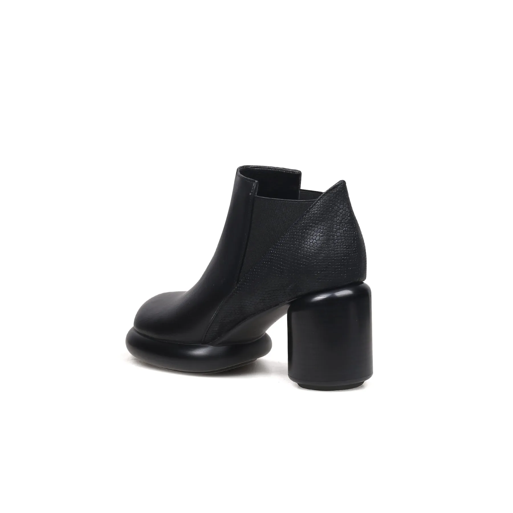 Cylinder Heel Leather Ankle Bootie - Black