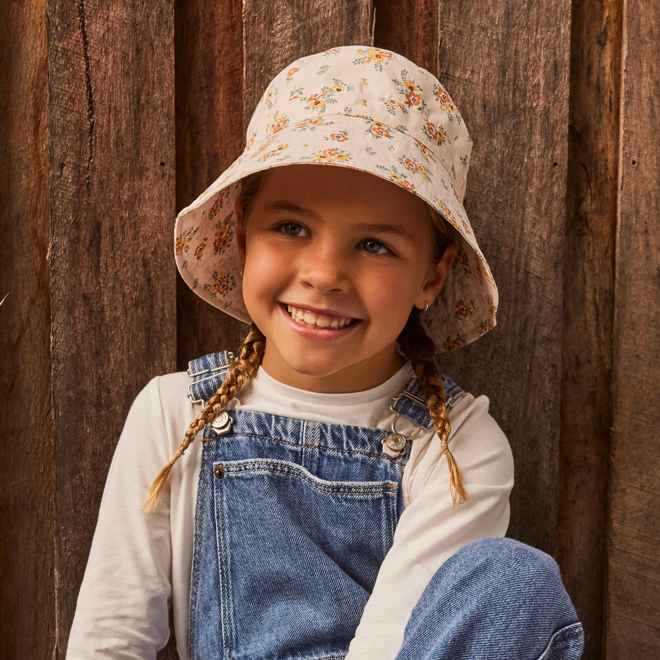 Dora Bucket Hat - Beige Flowers