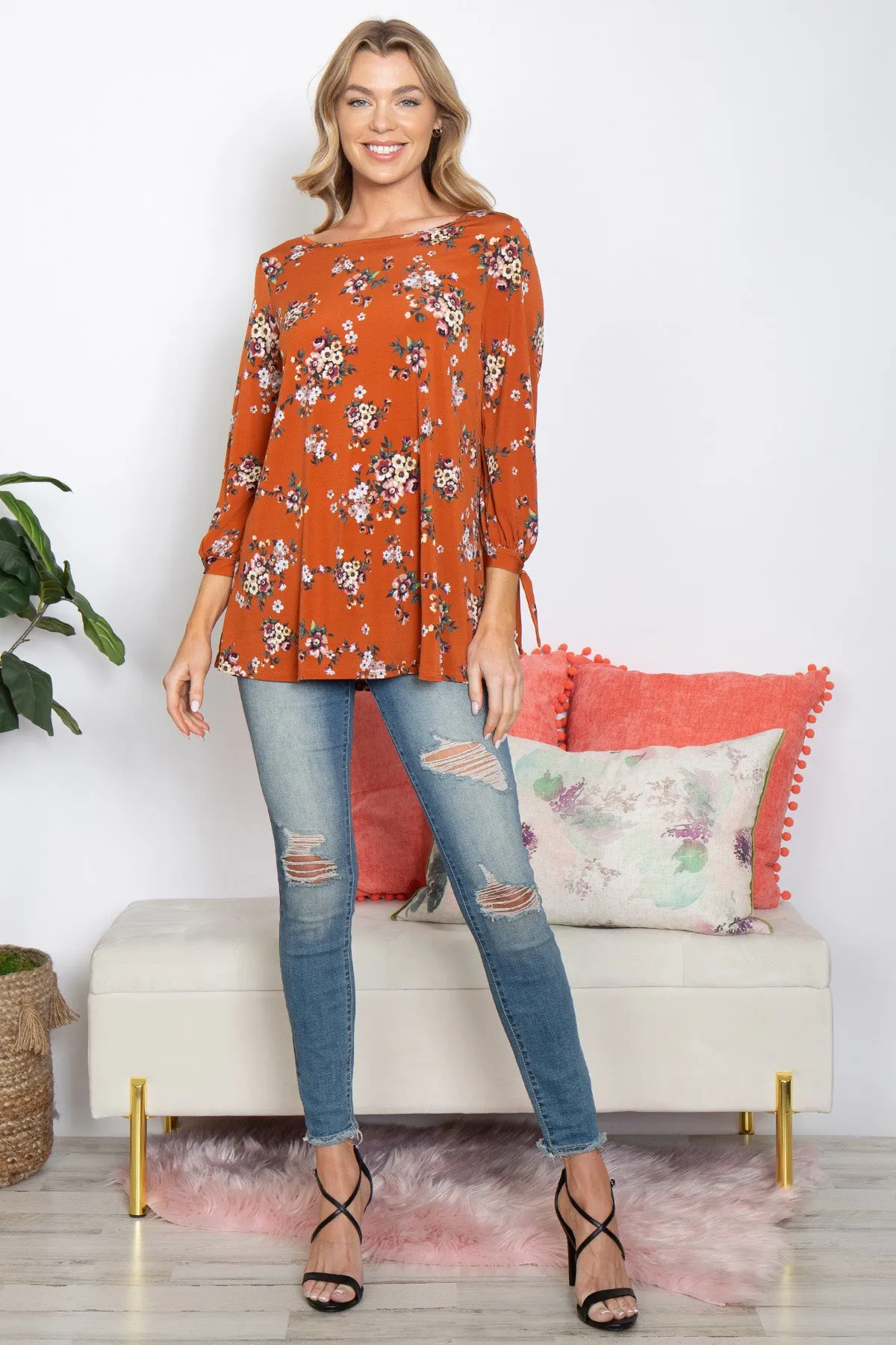 Floral Quarter Tie Knot Detail Sleeve Top