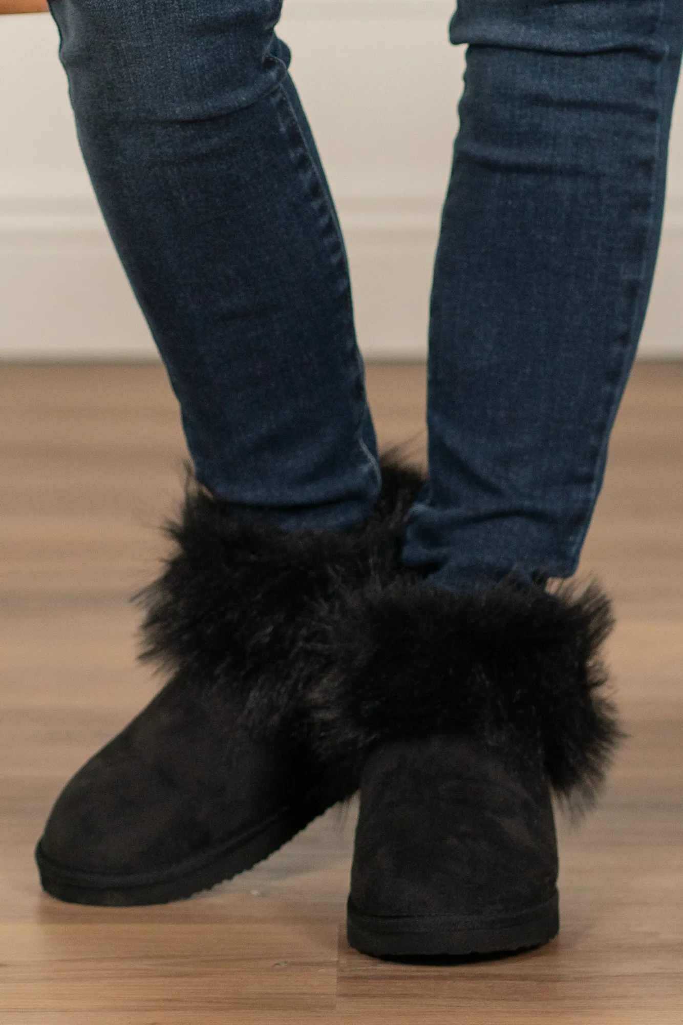 Frost Furry Boots