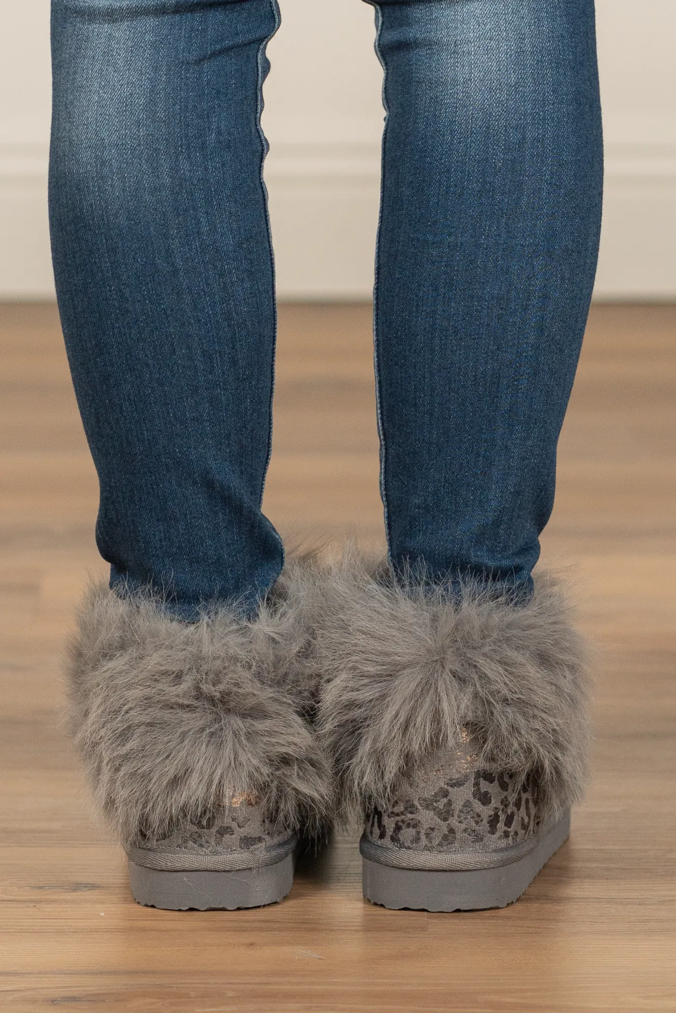 Frost Furry Boots