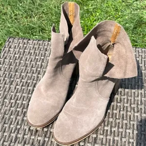 Frye &amp; Co. Suede Leather Slouch Mid-Calf Boots
