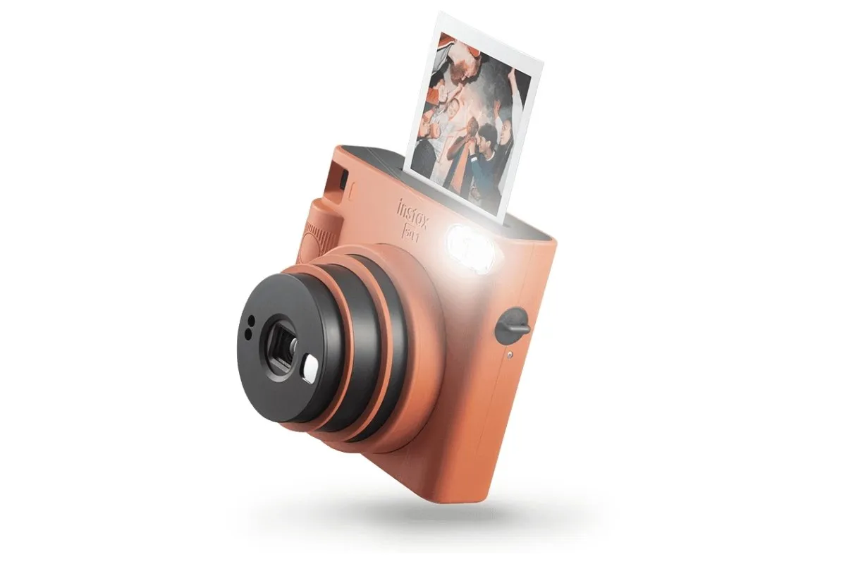 Fujifilm Instax Square SQ1 Camera - with Free UK Shipping