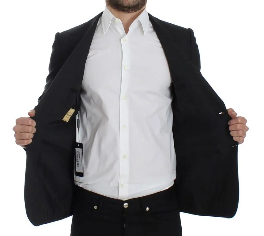 Gray wool slim fit blazer