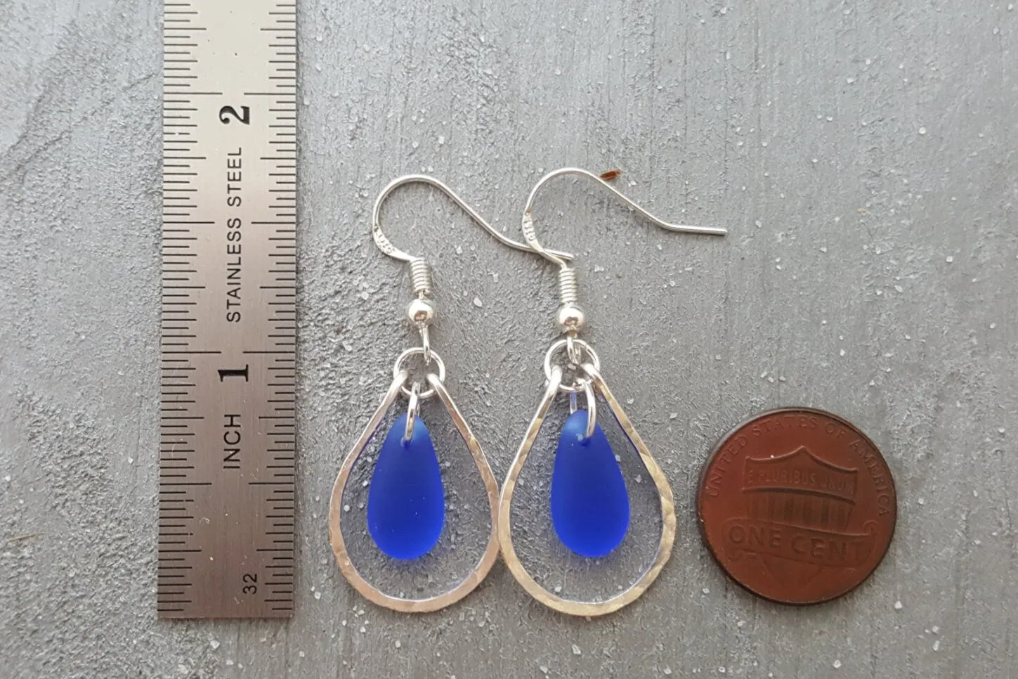 Hawaiian Jewelry Sea Glass Earrings, Hammered Loop Wire Cobalt Blue Earrings, Sea Glass Jewelry Birthday Gift (September Birthstone Jewelry)