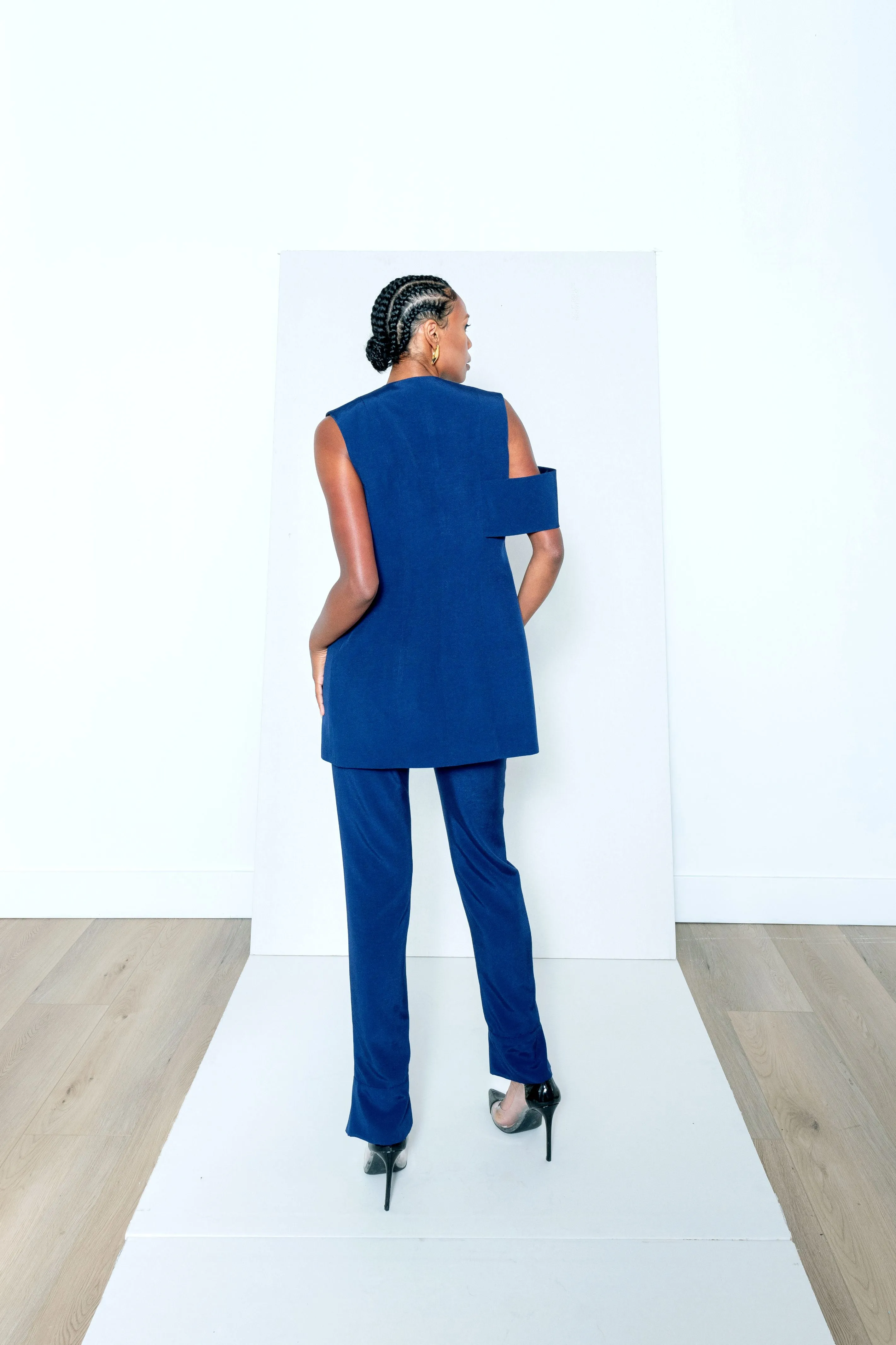 KOBINA VEST