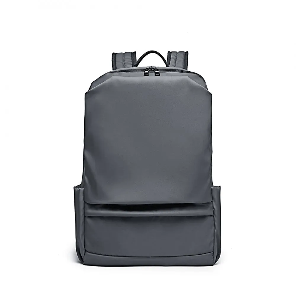 Kono Water Resistant Travel Backpack With USB Charging Port - Grey