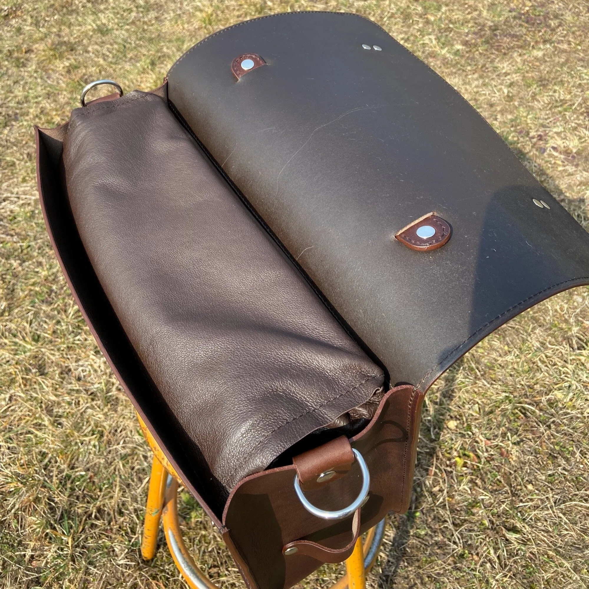 Leather Camera Bag for Brompton