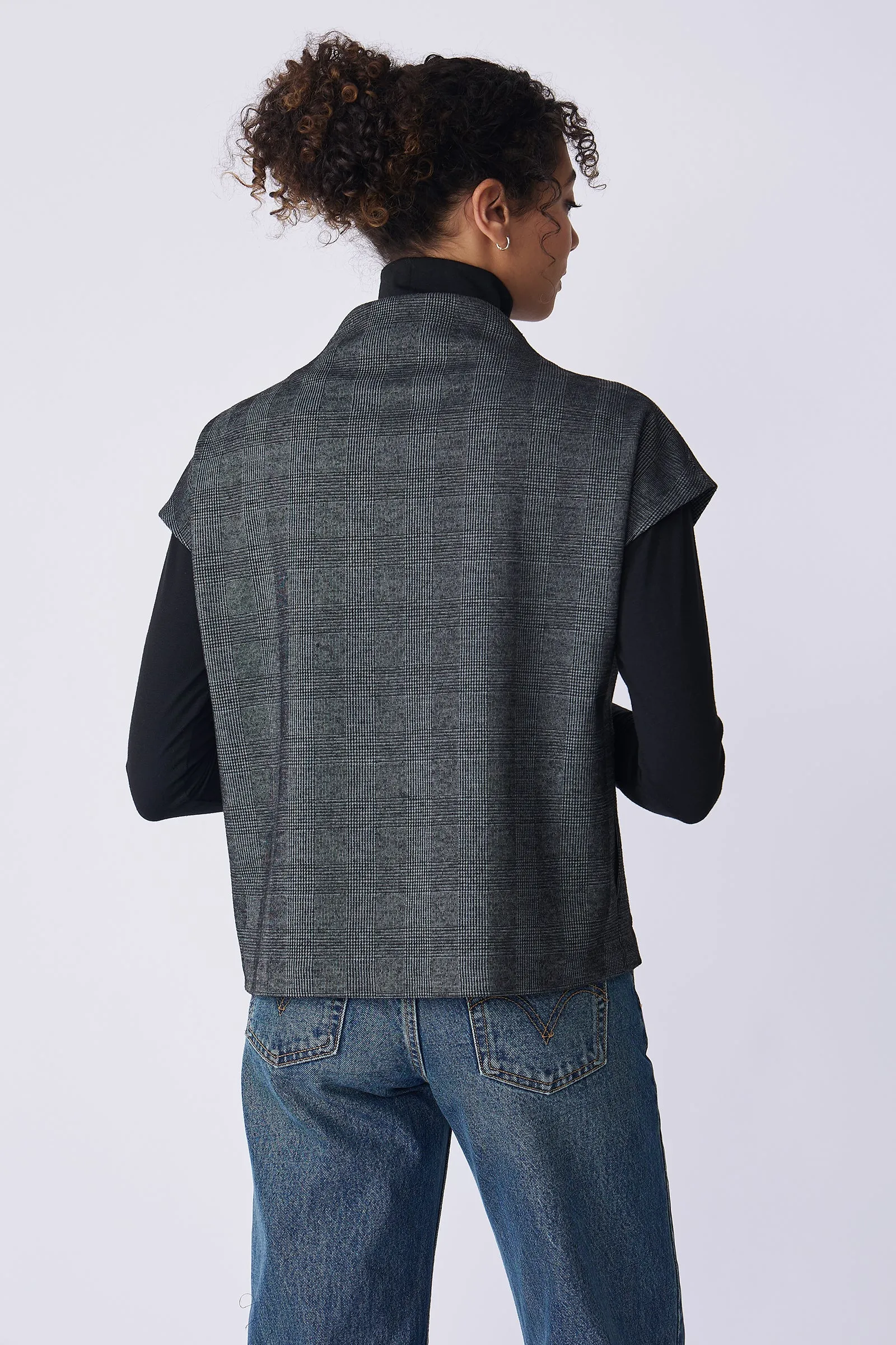 Lena Zip Vest - Black Plaid