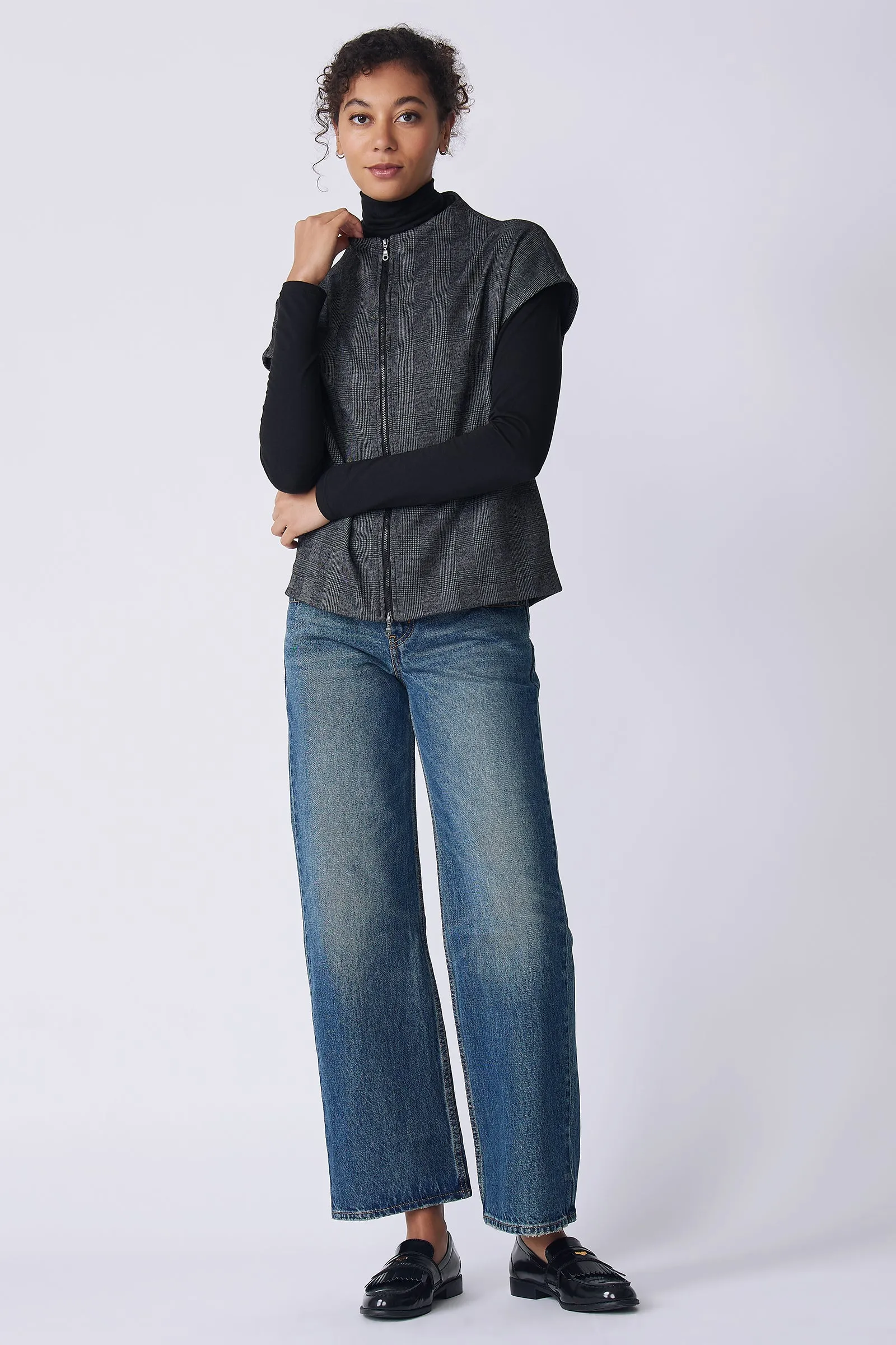 Lena Zip Vest - Black Plaid