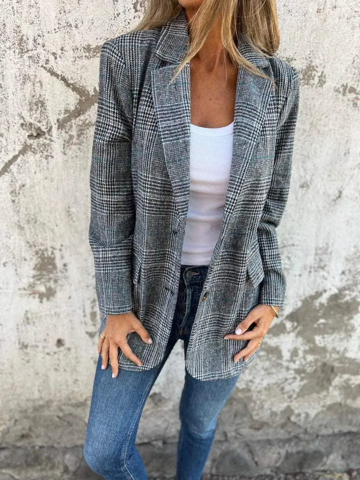 LUCINDA™ | Classic Plaid Winter Blazer