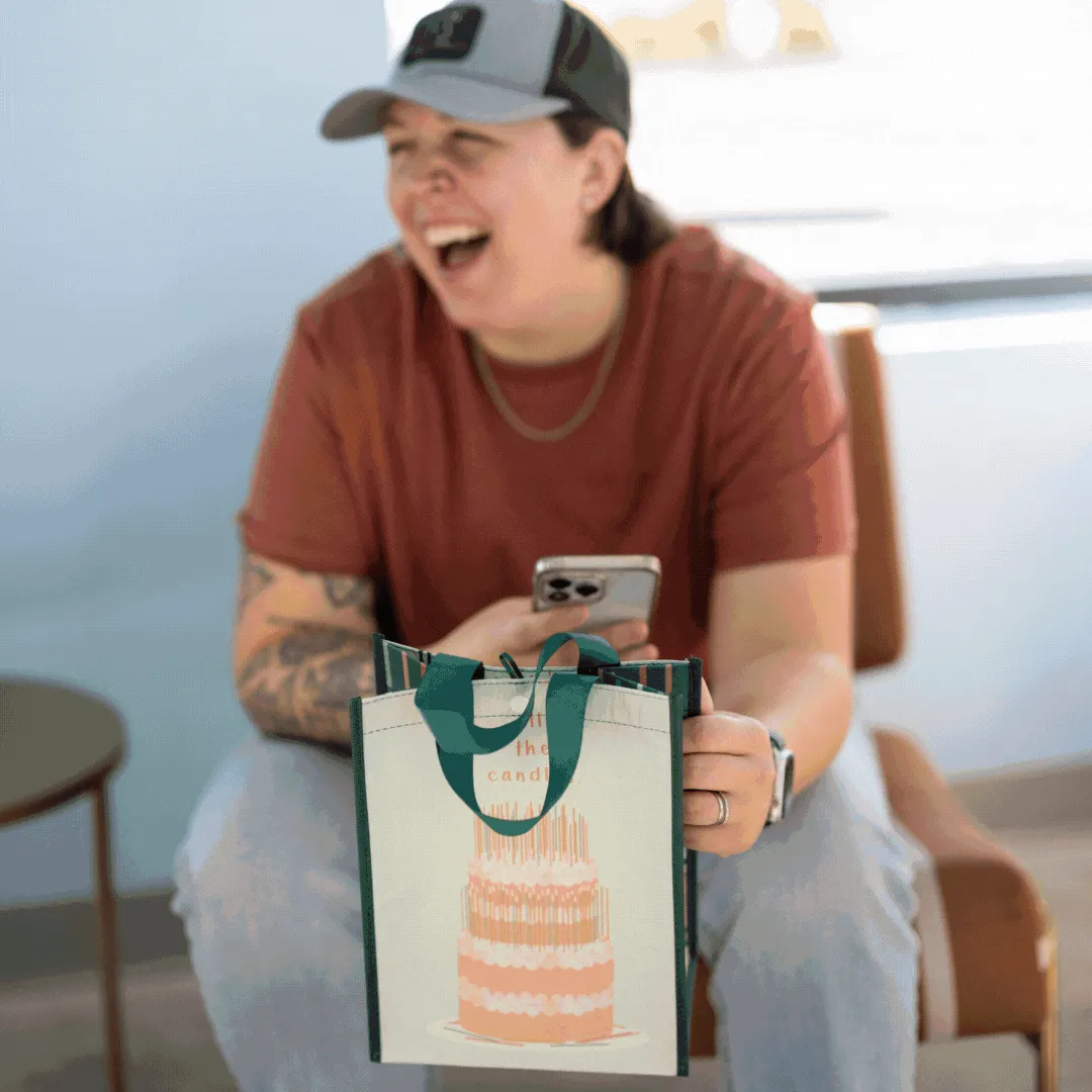 Medium Holiday Bundle | Reusable Gift Bag   QR Greeting Card | 6 Pieces