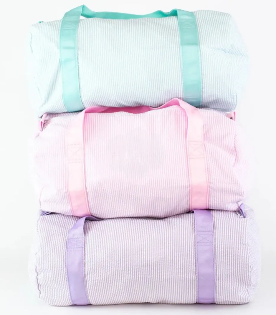 Medium Seersucker Duffles