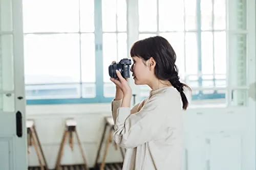 Nikon Z DX 24mm f/1.7 NIKKOR Lens (Nikon Z)