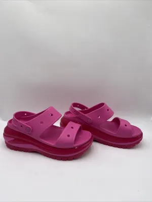 NWOB Adults Crocs Mega Crush Clogs Pink Size 13M - Like New
