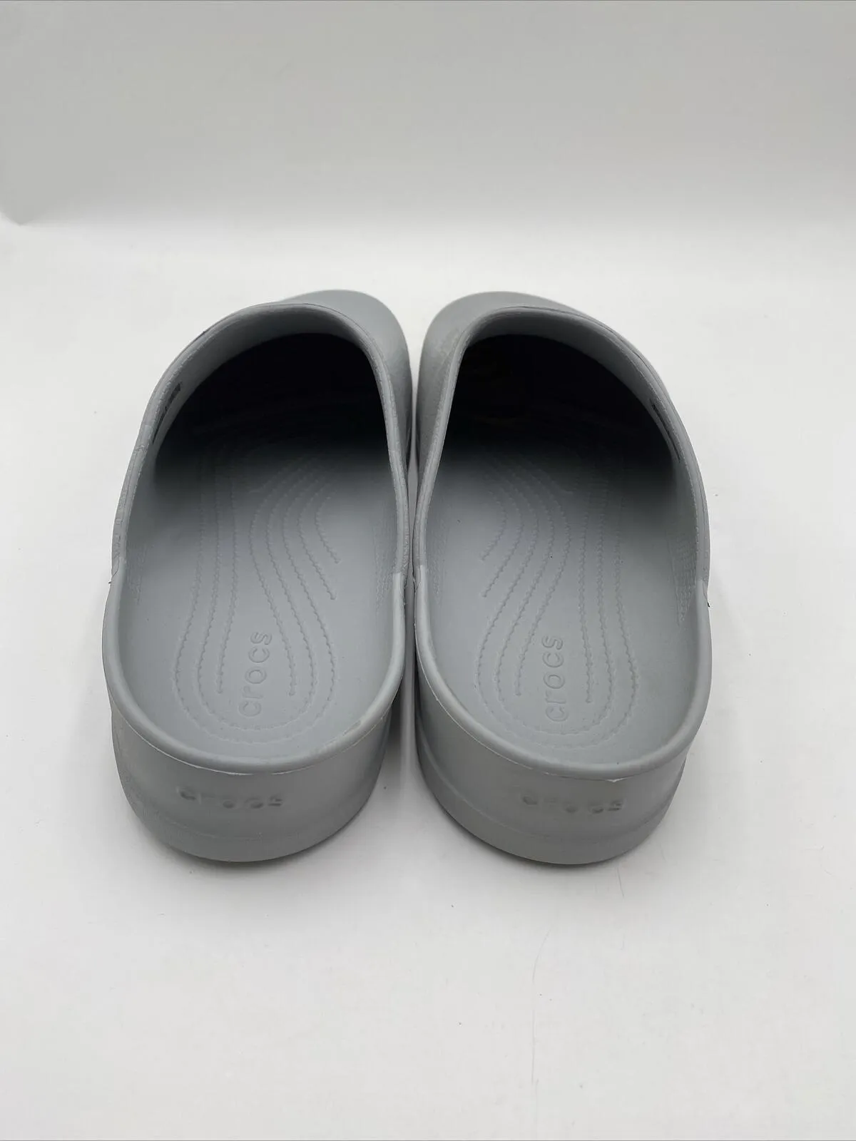 NWOB Crocs Dylan Clogs Men's Grey Size 13M - Like New