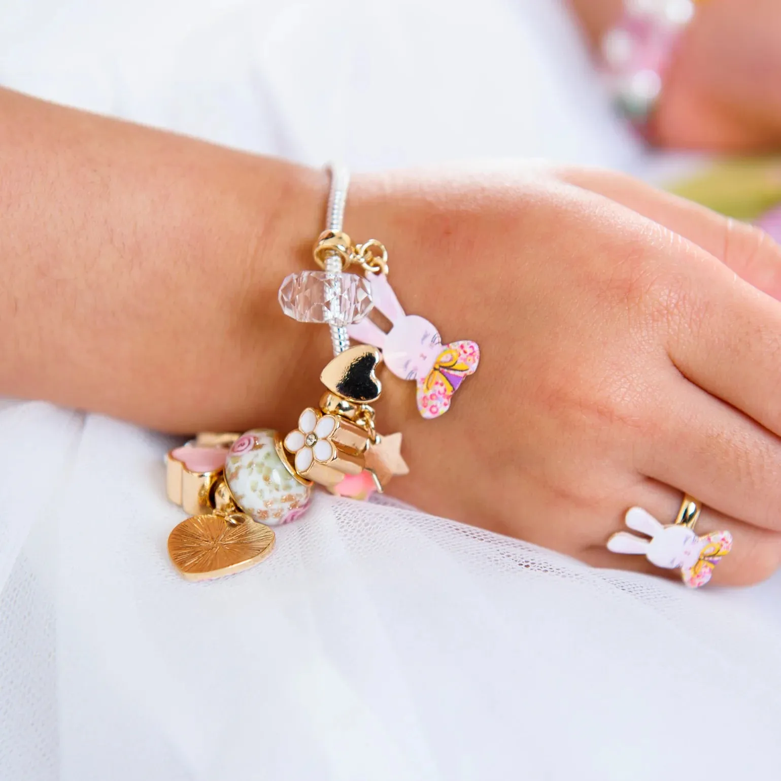 PETITE FLEUR BUN BUN CHARM BRACELET