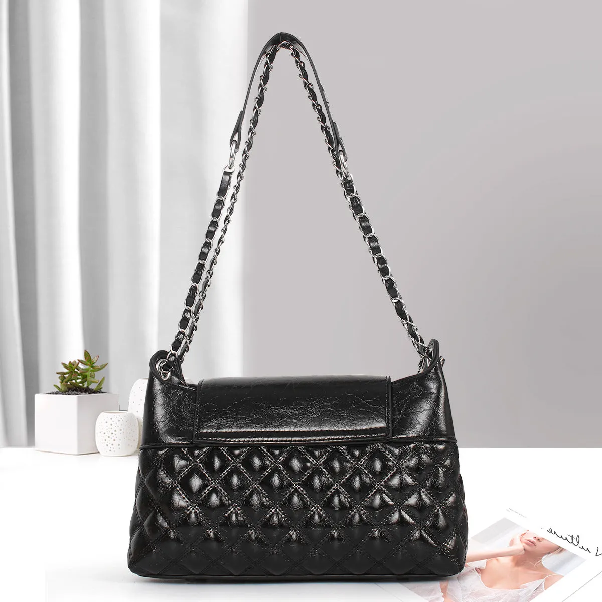 REALAIOT 2025 Bags women's niche large-capacity women's bags popular new versatile shoulder messenger bags small square bags women's bags Popular trade