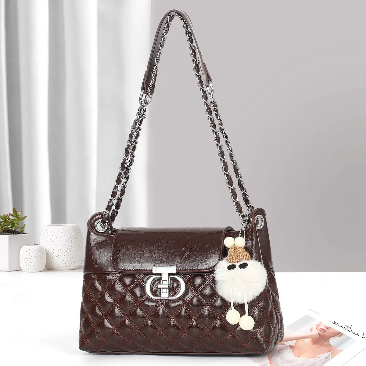 REALAIOT 2025 Bags women's niche large-capacity women's bags popular new versatile shoulder messenger bags small square bags women's bags Popular trade