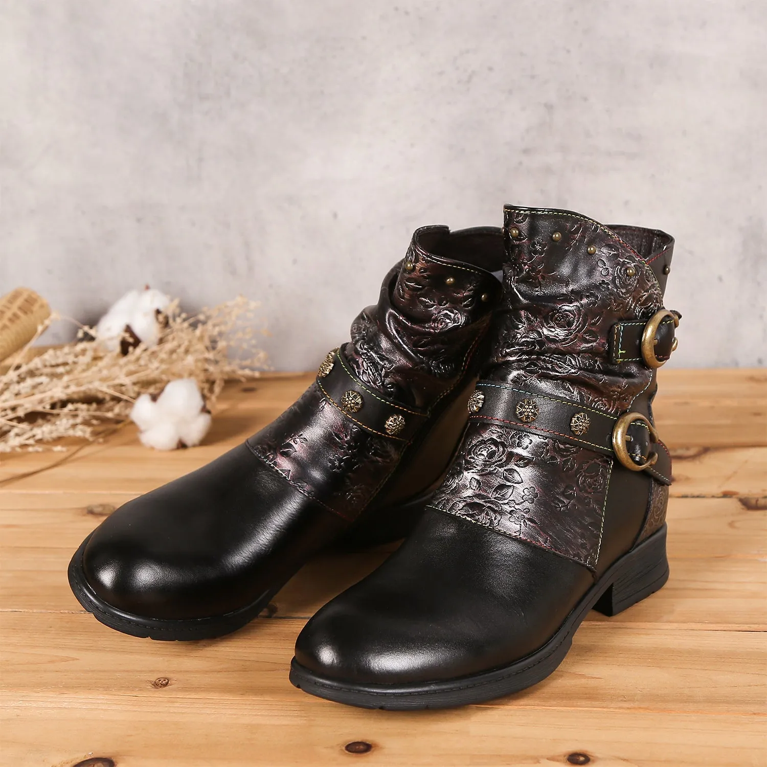 Retro Painted Buckle Flat Boots