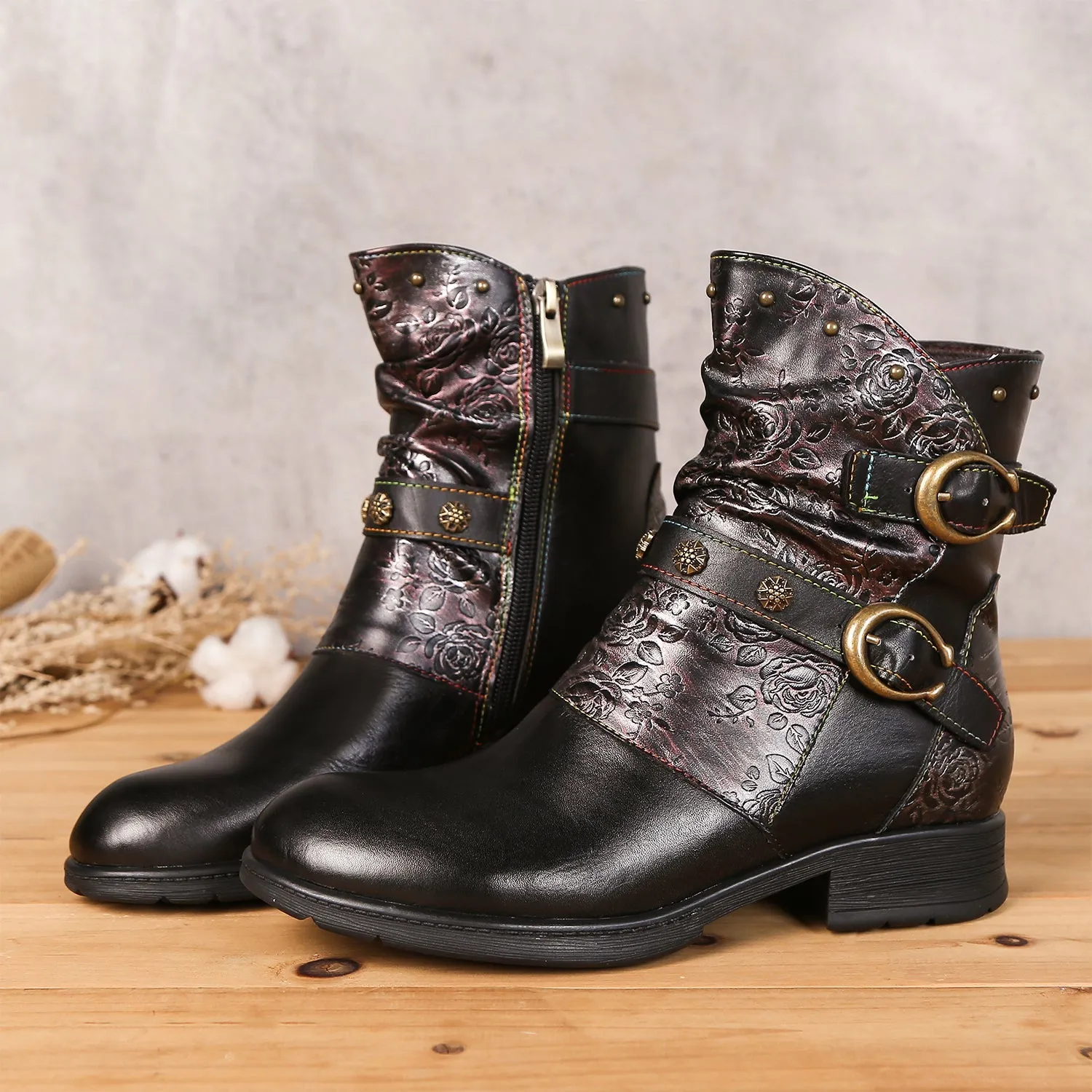 Retro Painted Buckle Flat Boots