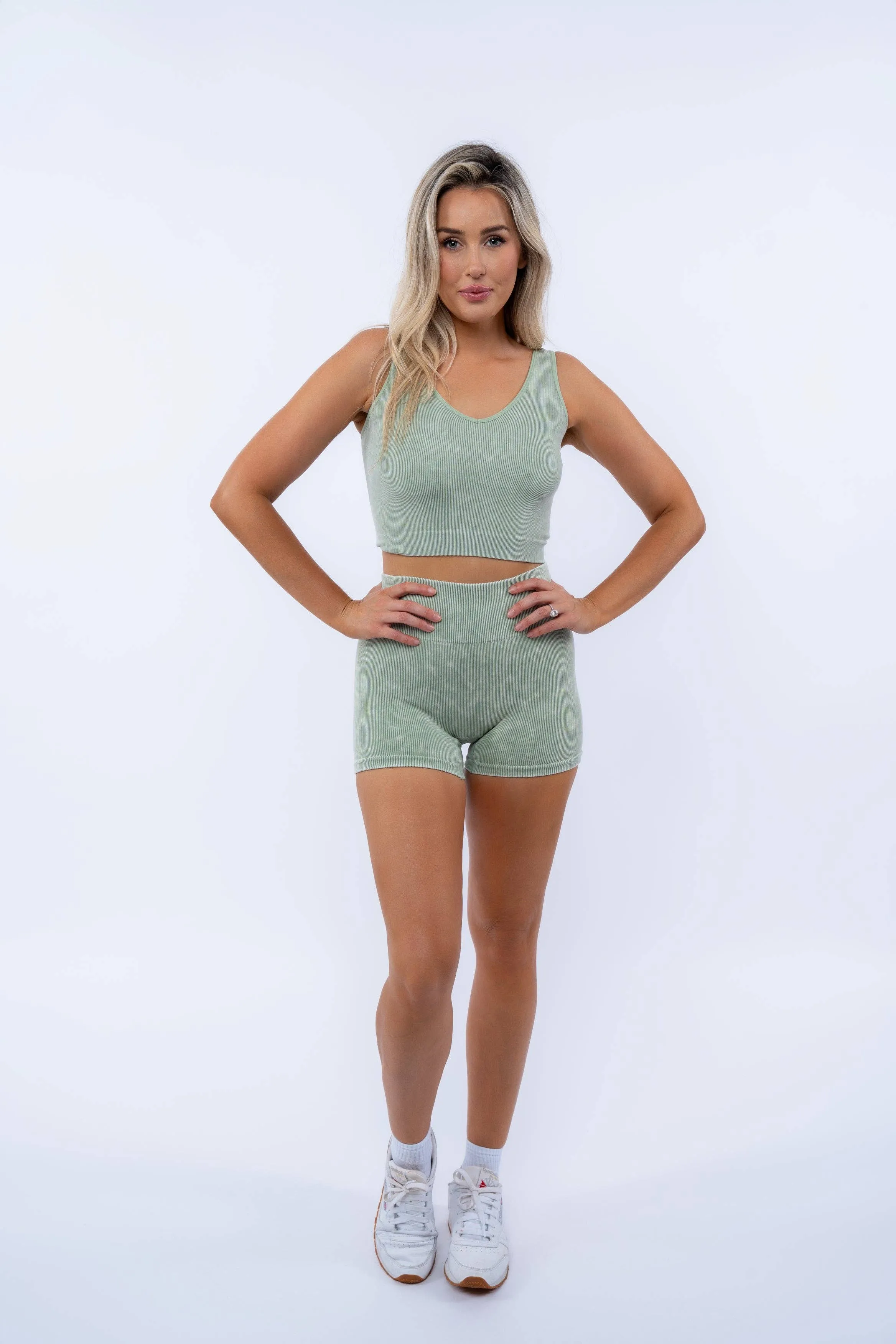 Rib Crop With V-neck