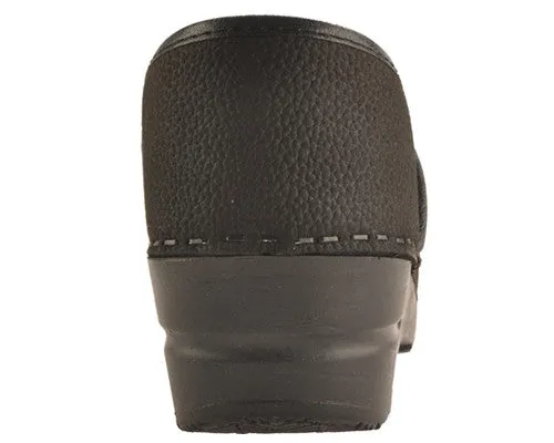 Sanita Unisex Texture Professional Oil Clog