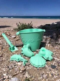 Scrunch Beach Bundle - Bucket, Spade & Moulds - Various Colours