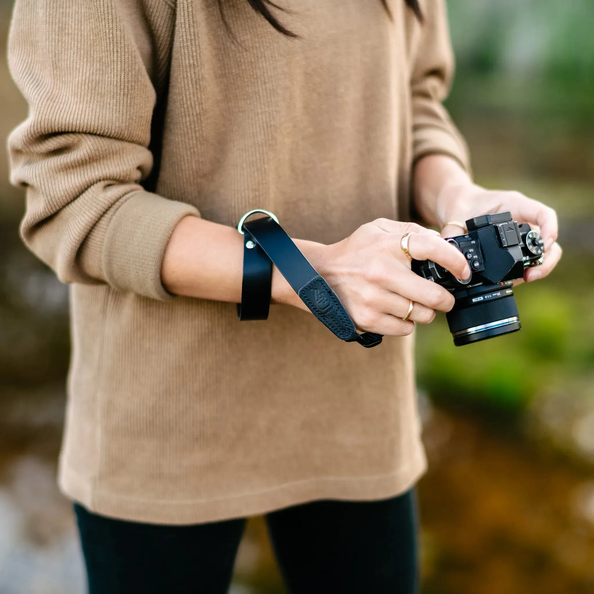 Simple Leather Wrist Strap