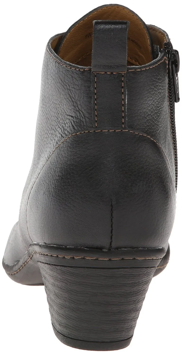 SoftSpots Women's Sofi ankle Boot