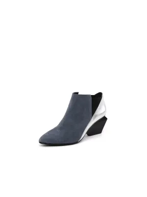 Structural-Heel Grey Contrast Color Leather Boot